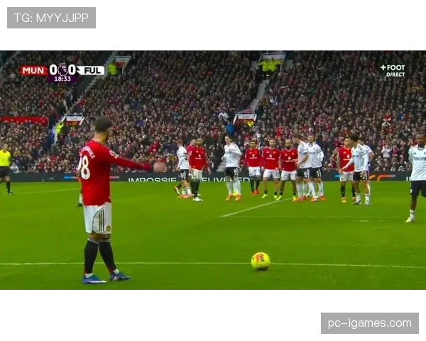 镜头捕捉：麦迪逊任意球破门后指向看台，将进球献给刚刚出生的女儿。